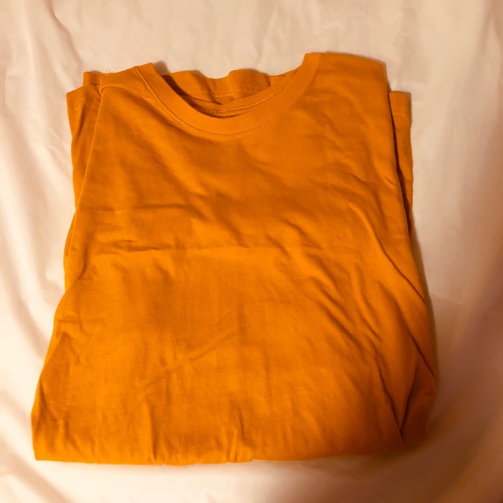 NWOT Duluth Yellow T-Shirt